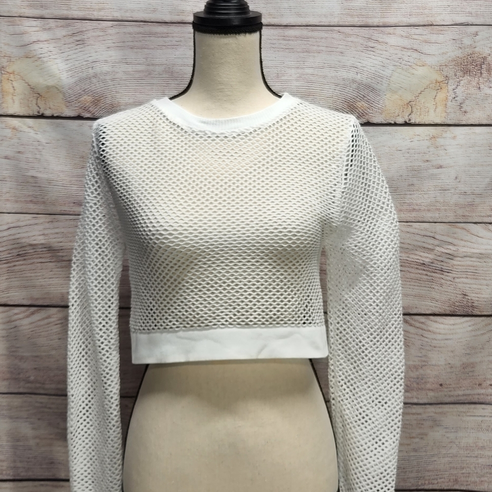 NEW!!! Women's white long sleeve mesh crop top